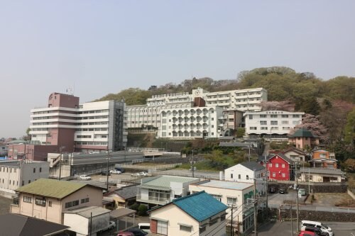 私立足利短期大学(大学/短大/専門学校)まで2899m サンビレッジ足利
