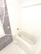 おしゃれな浴室です。 プレミアム