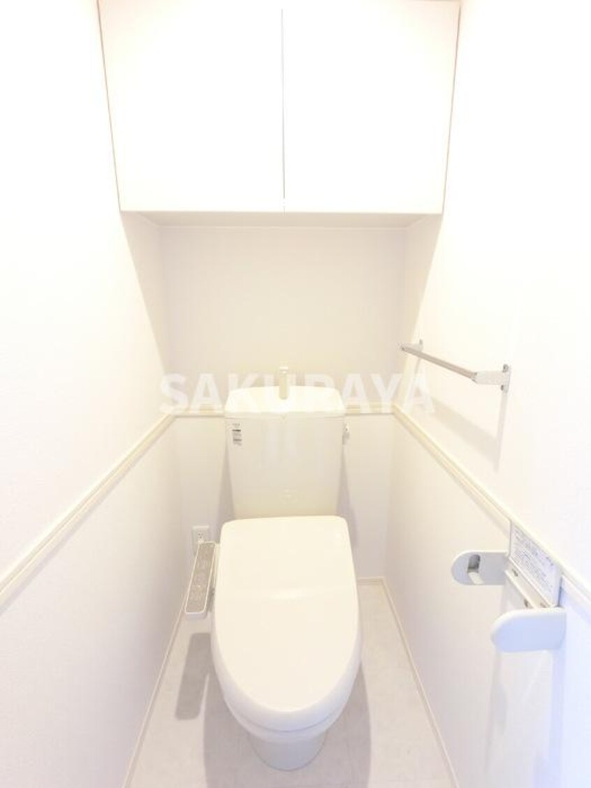 冬でも温かく快適です。もちろん洗浄機能もついています。 プレミアム