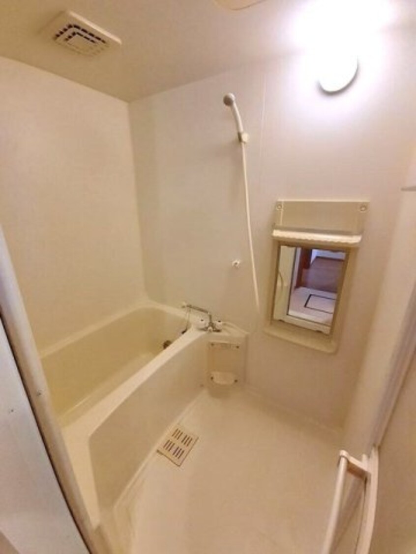  シャイニング　ローズＢ棟