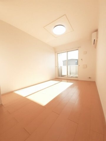  フィオーレ　Ｂ