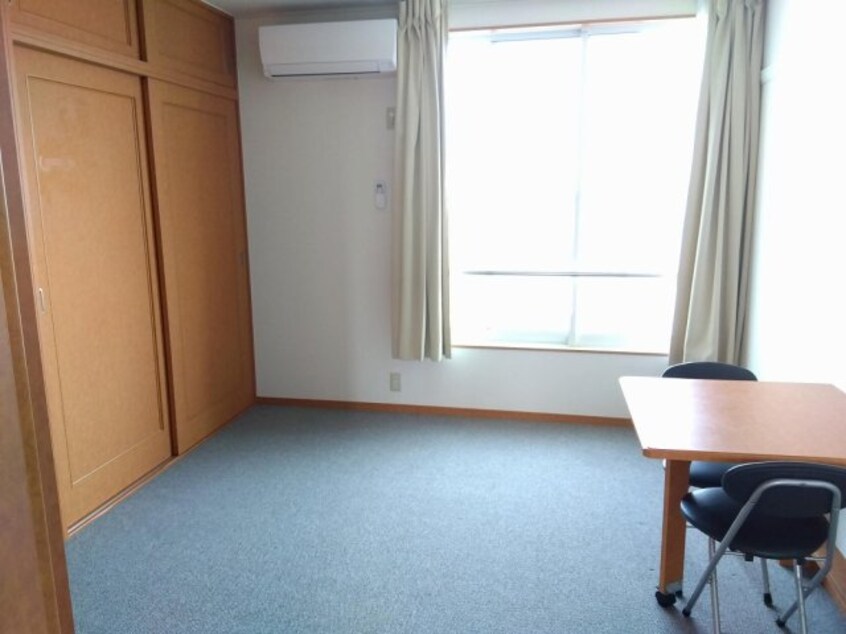  レオパレスＣｏｚｙ　ｃｏｕｒｔ