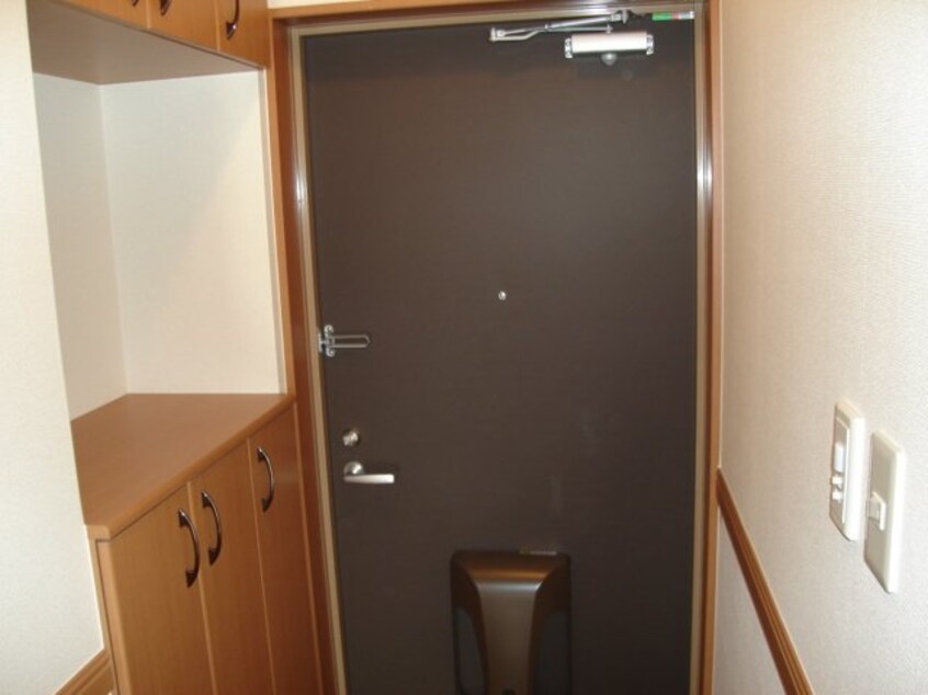 玄関（イメージ） ボヌール