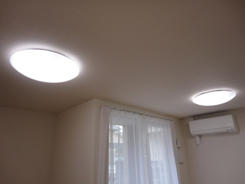 照明 キャトルレーヴ