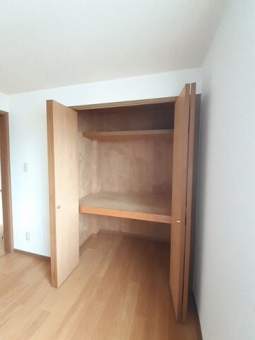  ララ・メゾン　Ａ