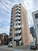 コリドール中央の外観