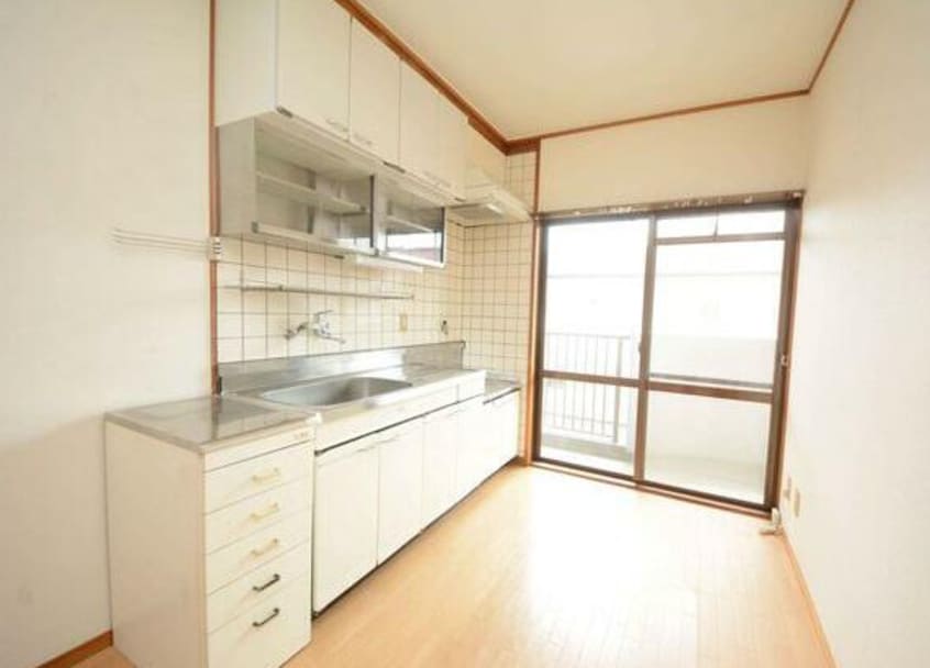  中山マンション