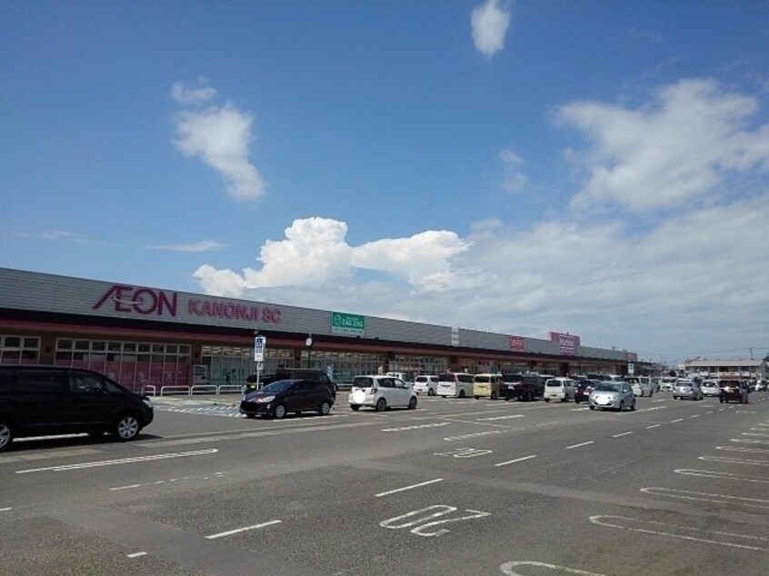 イオンタウン観音寺店まで1900m セイバリー　アパートメント　Ｂ