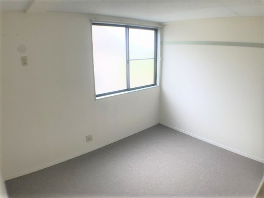  レオパレス高木