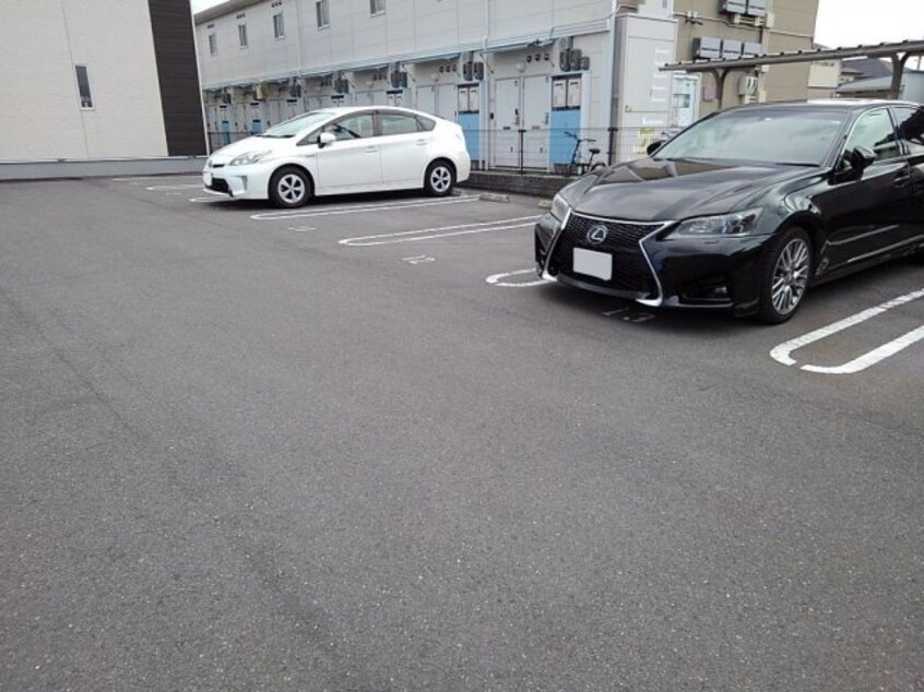  レオネクストミルアージュ