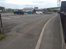  レオパレスラ　スリーズ