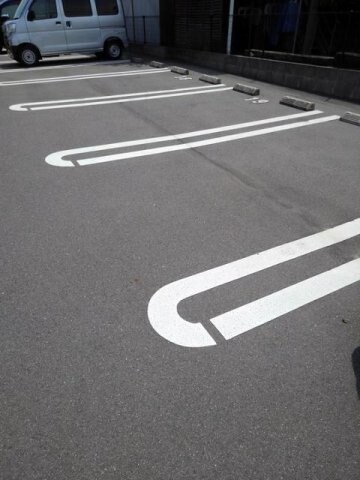  レ・セーナ　Ｂ