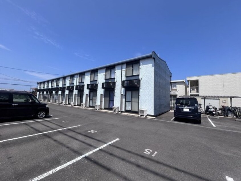  レオネクストプティ　フォレ