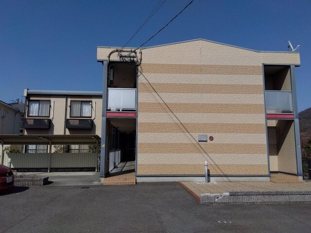  レオパレスヴィラージュ丸亀