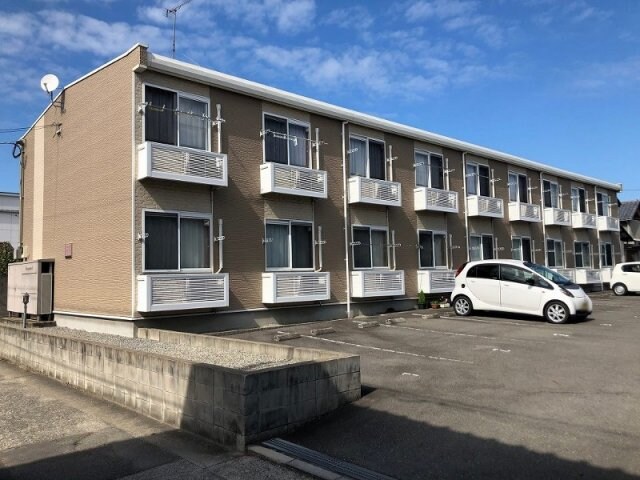  レオパレスアイアイ