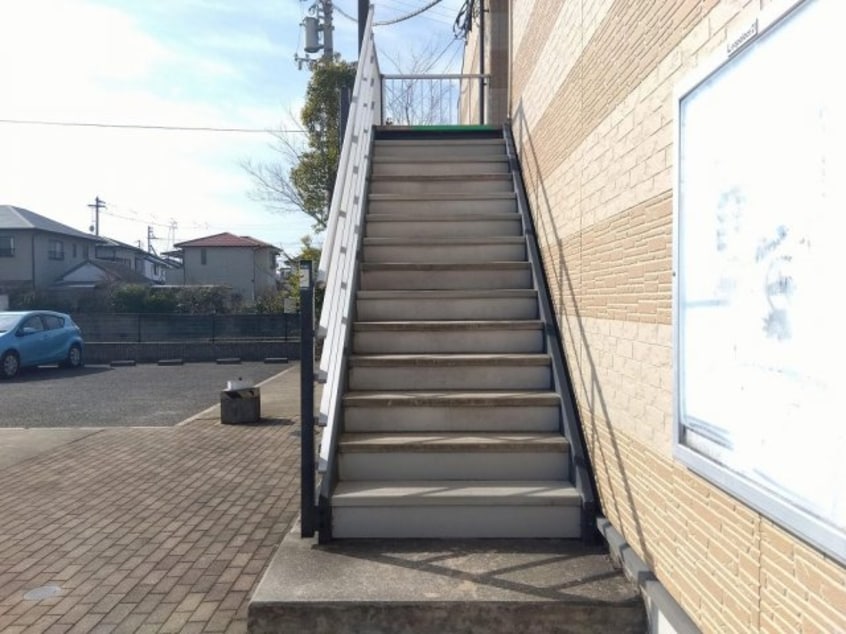  レオパレスエスポワール