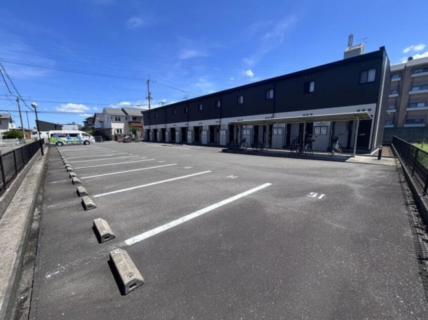  レオパレスサルウェイ三条