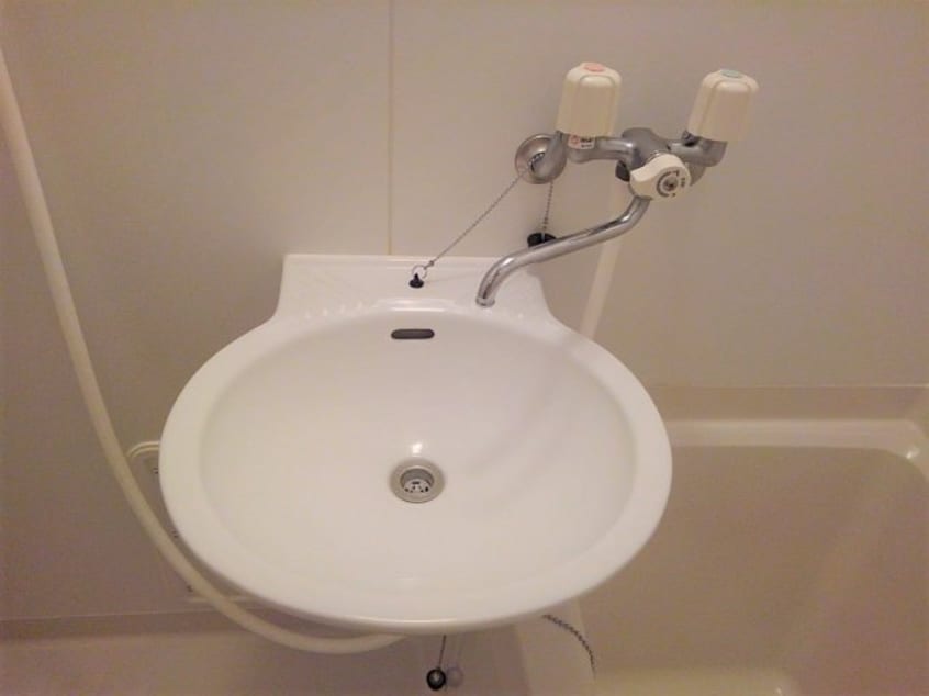  レオパレスエトワール　栗林