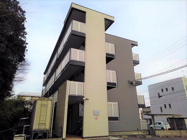  レオパレスエトワール　栗林