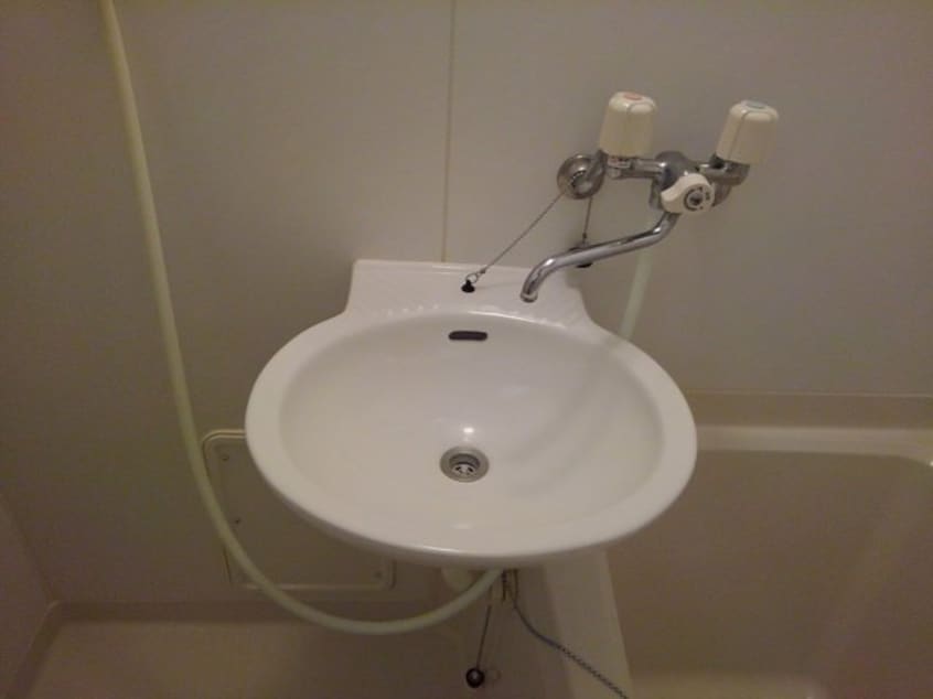  レオパレスエトワール　栗林