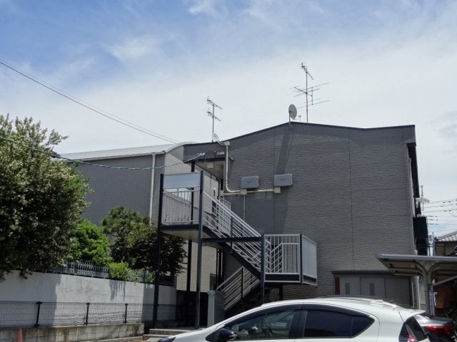  レオパレスパイナス松福