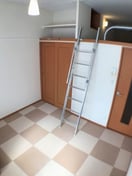  レオパレスパイナス松福