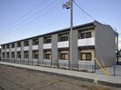 レオパレスあいれすと田村の外観