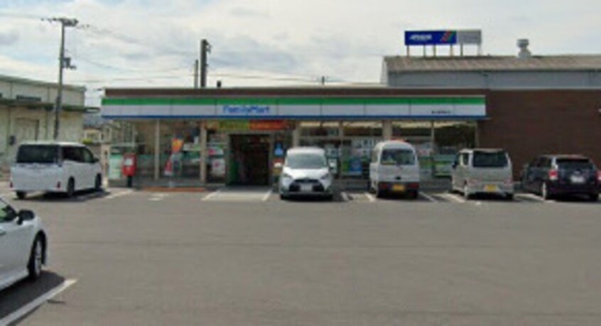 ファミリーマート 国分寺町国分店(コンビニ)まで536m エベントⅢ