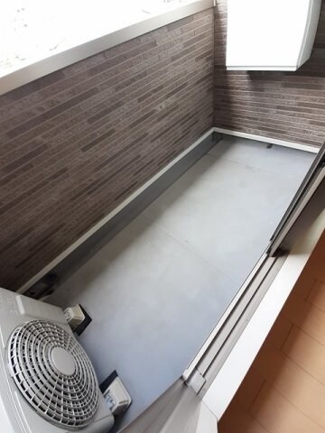  エルベッタ城東