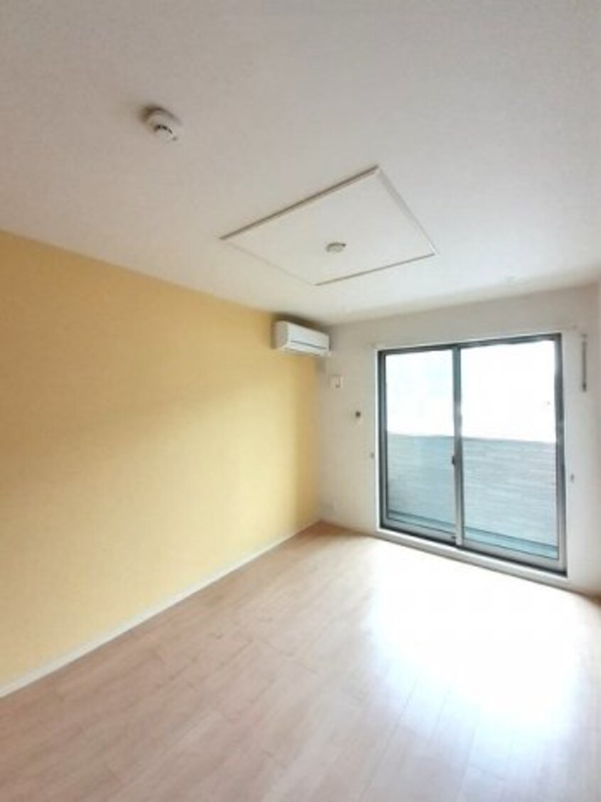  リバーサイド・三日月