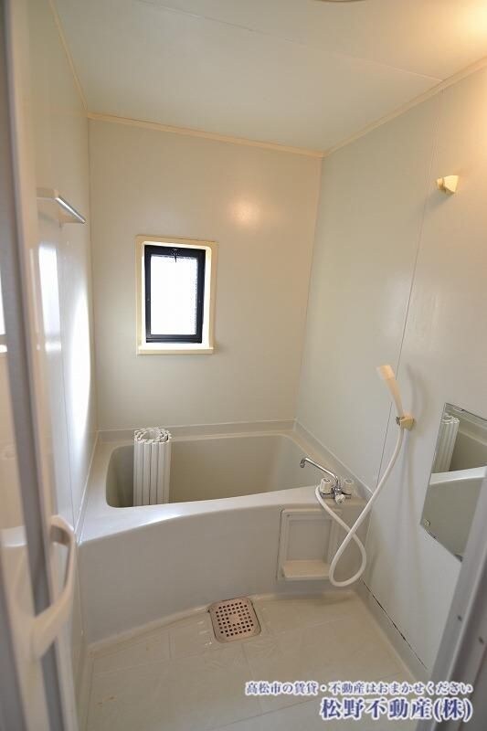  サンライフ原田