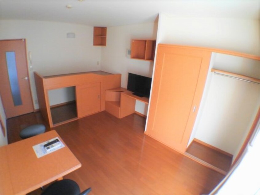  レオパレスヴィラージュ丸亀