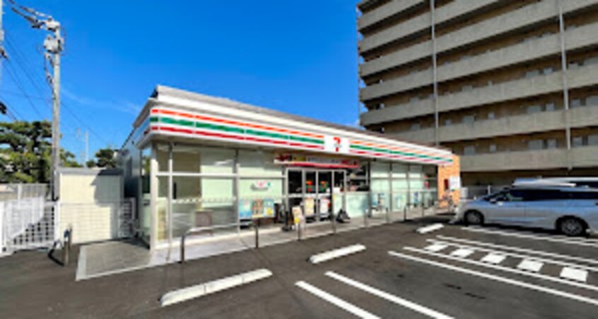 セブンイレブン 高松花ノ宮1丁目店(コンビニ)まで531m グレース栗林