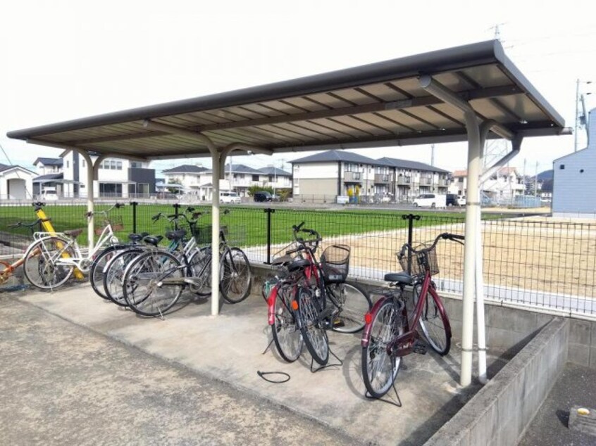  レオネクストかおり