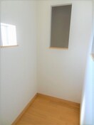  レオネクストかおり