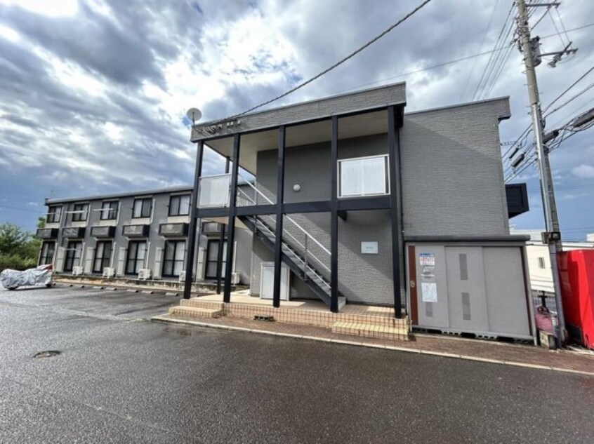  レオパレスＭ＆Ｅ