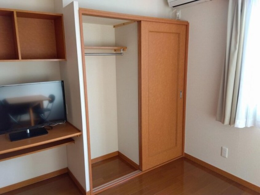  レオパレスブレッツァ　イースト