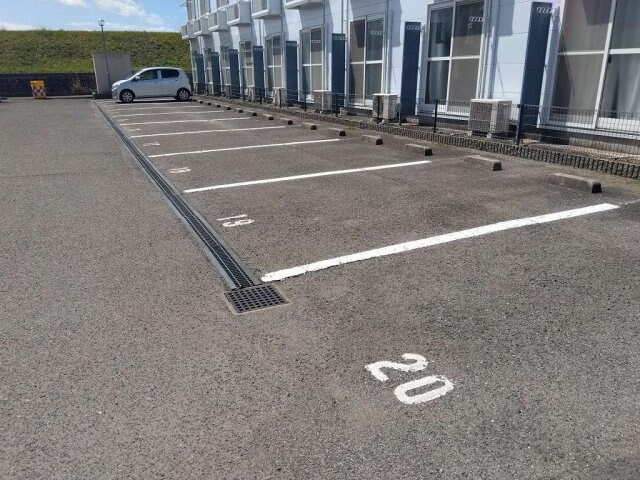  レオパレス華
