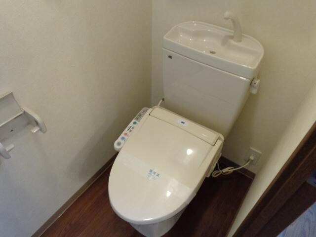 トイレ ヴァンルージュ