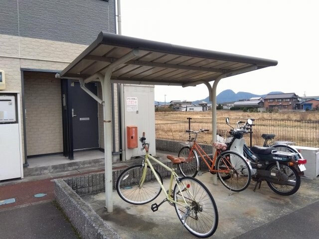  レオパレス西汐入リバーサイド