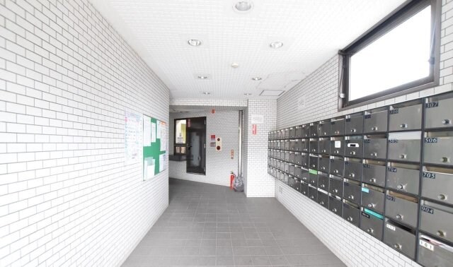  マリオン屋島東