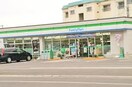 ファミリーマート 木太町八区店(コンビニ)まで523m フレグランス中塚　Ａ棟