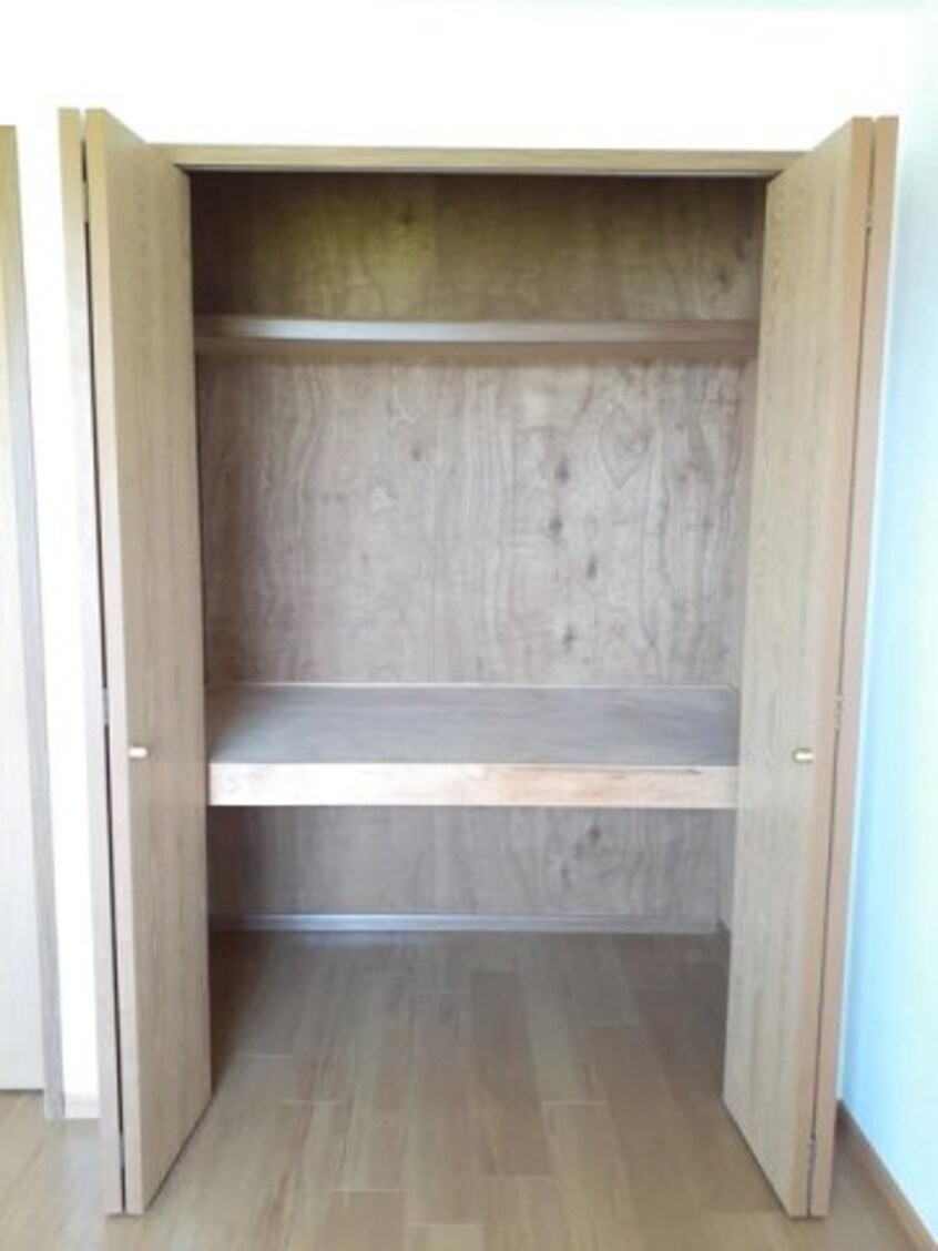  メゾンディオール　Ｂ