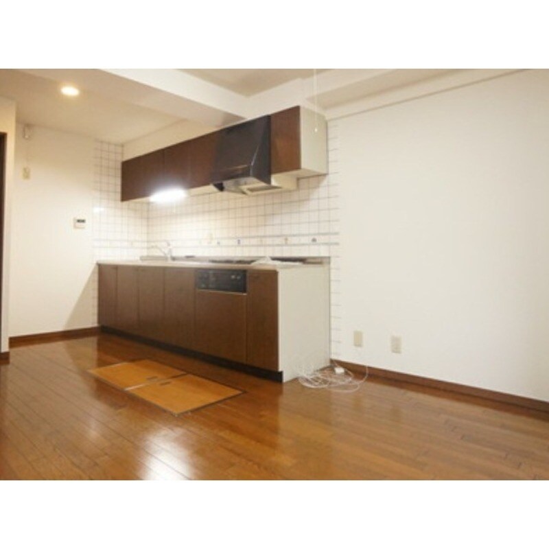  リバティハウス