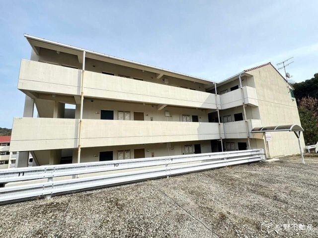  アイビータウンIII