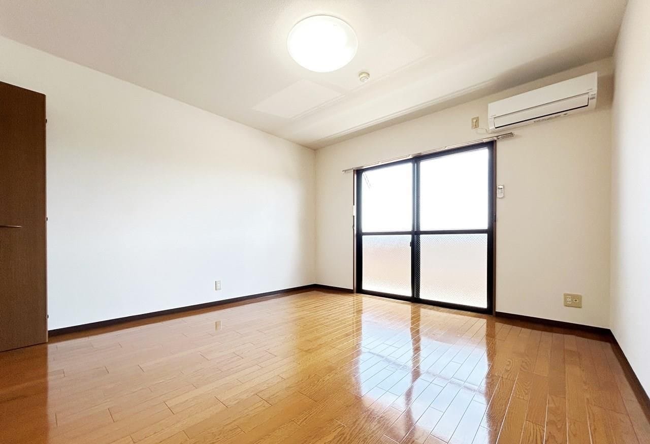  イノセントスクエア