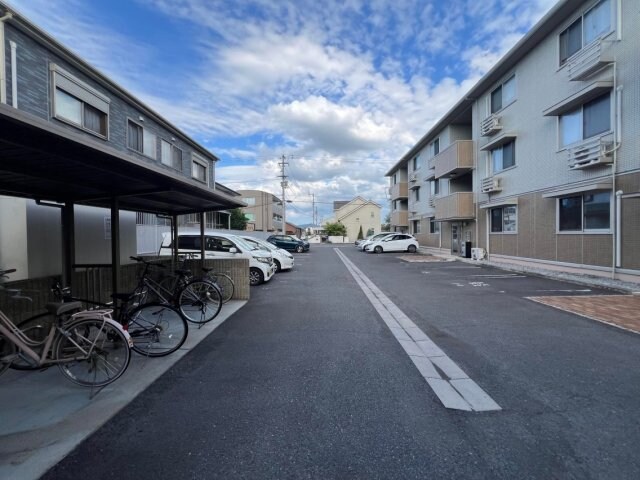  サンフラワー今里