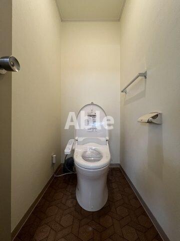  三宝ハイツ　B棟