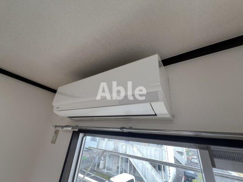  三宝ハイツ　B棟