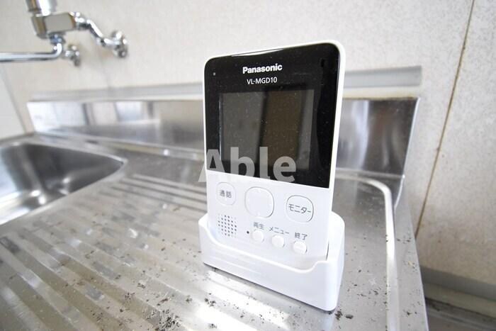  三宝ハイツ　B棟